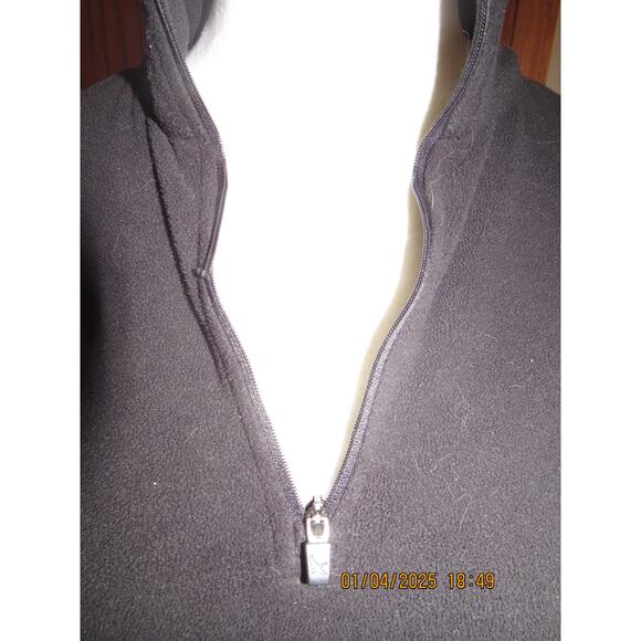 Eddie Bauer 1/4 zip fleece - medium - Picture 2 of 3